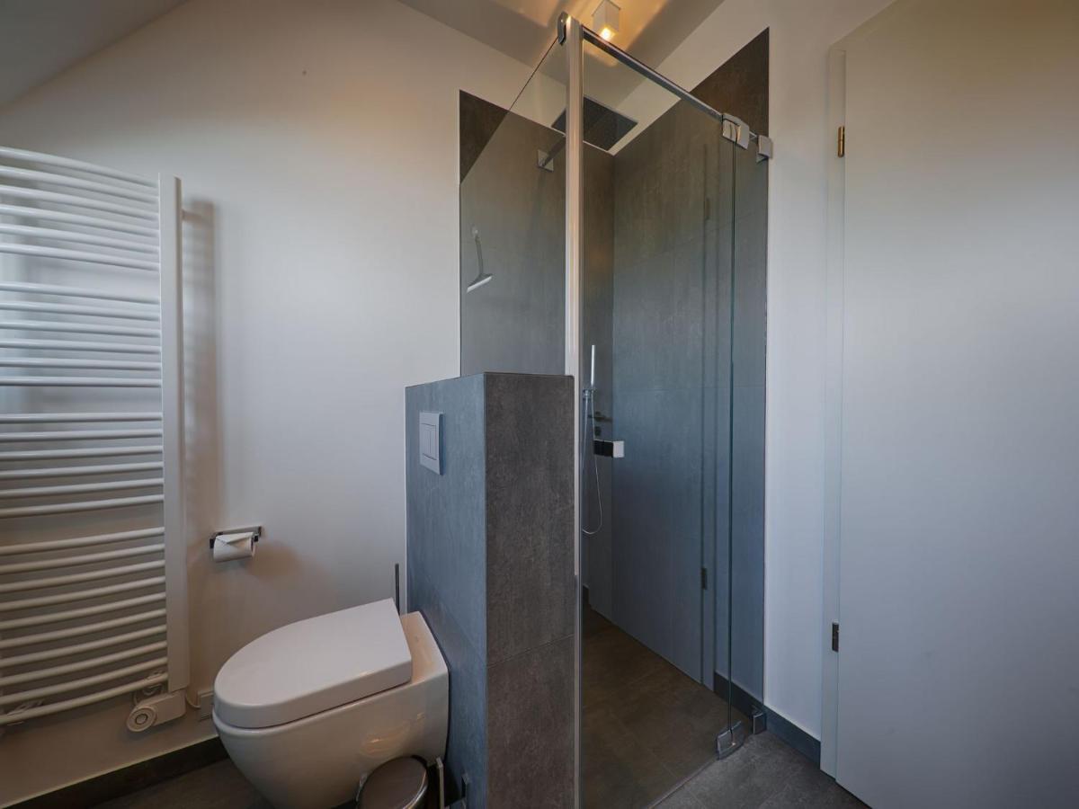 Reetland Am Meer - Premium Reetdachvilla Mit 3 Schlafzimmern, Sauna Und Kamin F23 Dranske Exterior photo